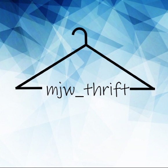 Meet your Posher, Molly - Picture 2 of 2